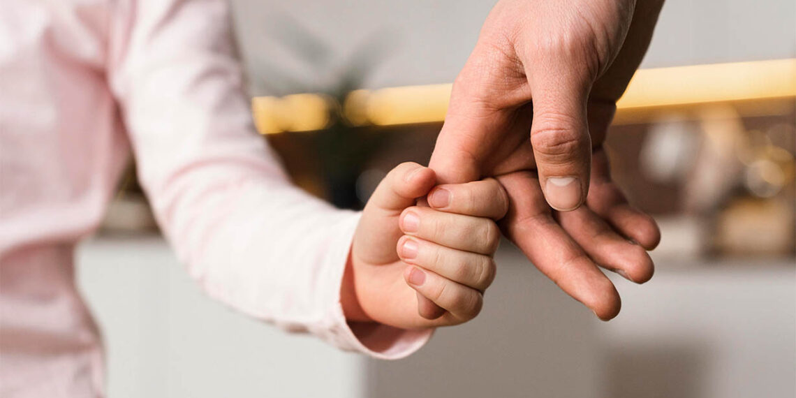 Adoção à brasileira e paternidade socioafetiva