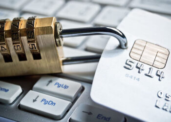 Impenhorabilidade presumida e liberação de valores ex officio