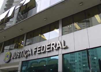 Intervenção da União e deslocamento da competência