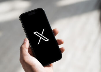 STF vs X: a dicotomia entre a necessidade de cumprimento de decisões judiciais e a suspensão de serviços de interesse público