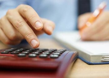 Fixação proporcional de honorários advocatícios em casos de julgamento parcial ou exclusão de litisconsortes