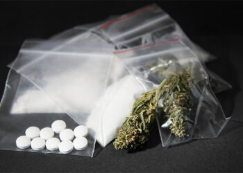 Porte de drogas e tráfico: a distinção necessária segundo o STJ