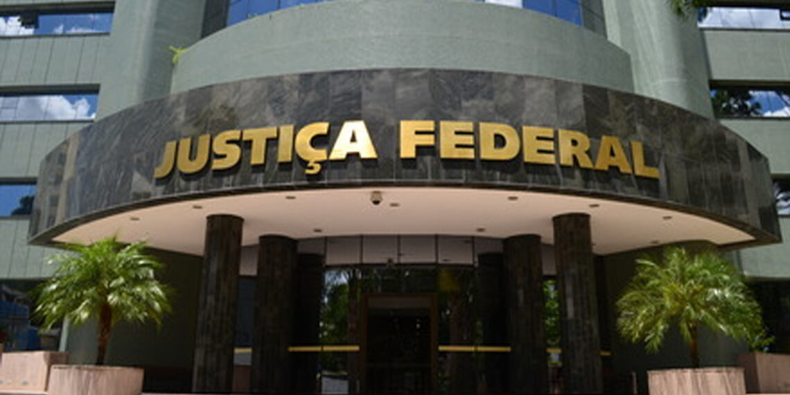 Competência da Justiça Federal para crimes de discriminação em redes sociais
