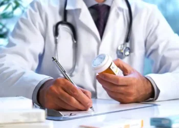 A inadmissibilidade da sanção ao menor incapaz em razão de conduta da genitora na utilização de verba pública destinada a tratamento médico