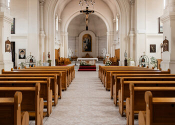 A imunidade tributária das organizações religiosas: reconhecimento como entidades de assistência social pelo STF