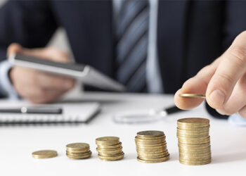 Fixação de honorários advocatícios nas demandas por prestação de saúde contra o poder público: critério da equidade e a inaplicabilidade do § 8º-A do art. 85 do CPC