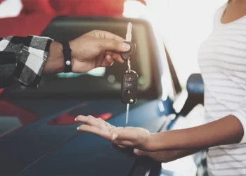 Tradição de veículo afasta responsabilidade do antigo proprietário em acidentes